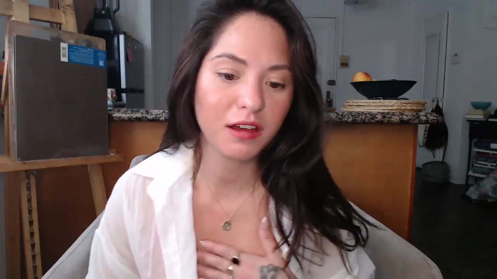Gallery image thumbnail from CaItlinnn_'s myfreecams stream on, 08/21/2023, 14:43 image 17 of 20