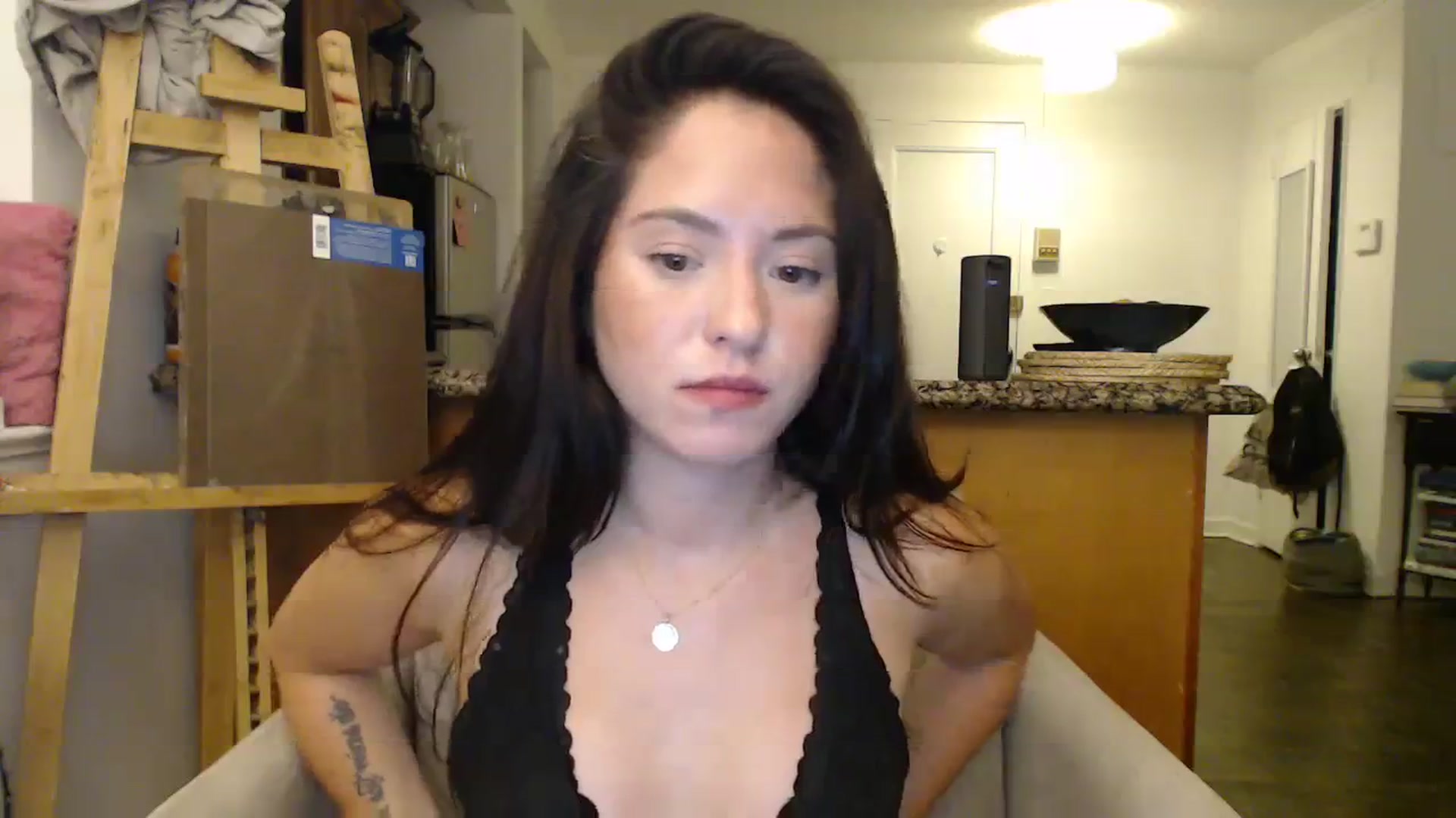 Gallery image thumbnail from CaItlinnn_'s myfreecams stream on, 08/23/2023, 02:27 image 2 of 20