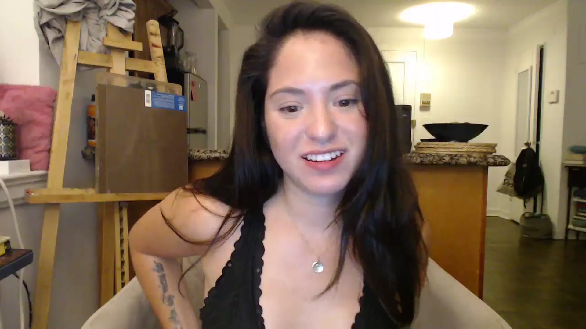 Gallery image thumbnail from CaItlinnn_'s myfreecams stream on, 08/23/2023, 02:27 image 19 of 20