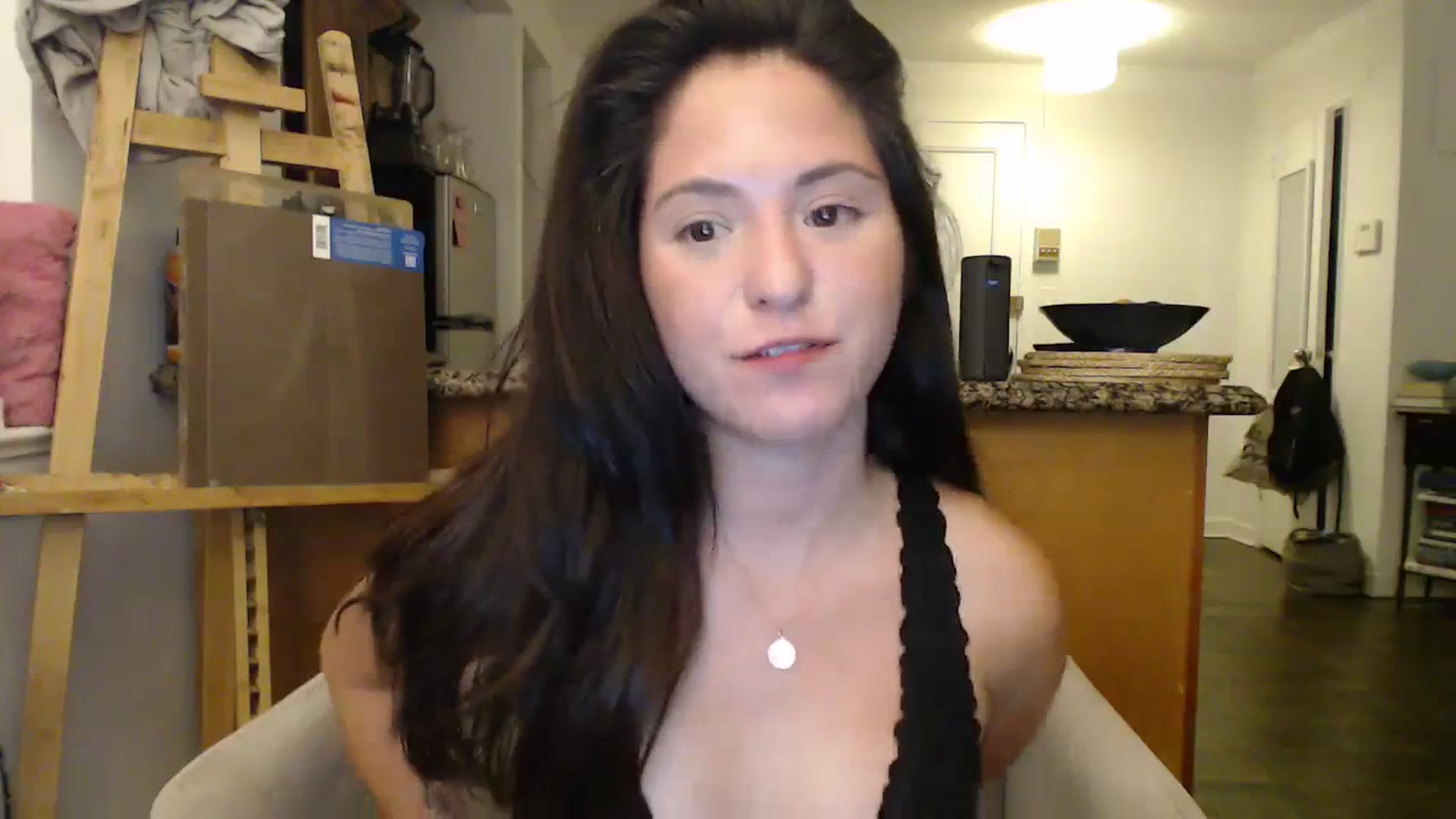 Gallery image thumbnail from CaItlinnn_'s myfreecams stream on, 08/23/2023, 02:27 image 12 of 20