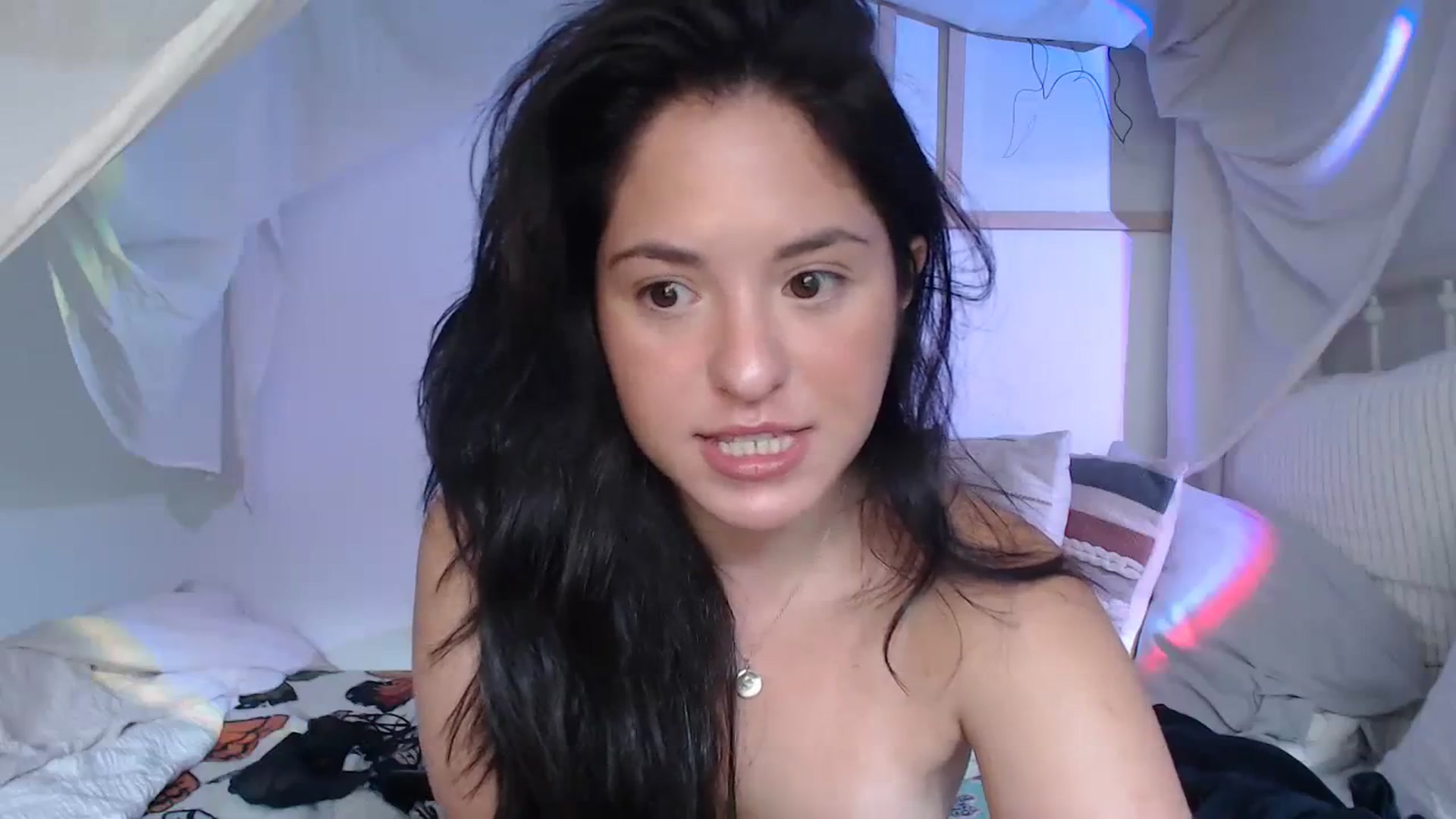 Gallery image thumbnail from CaItlinnn_'s myfreecams stream on, 09/15/2023, 15:11 image 16 of 20