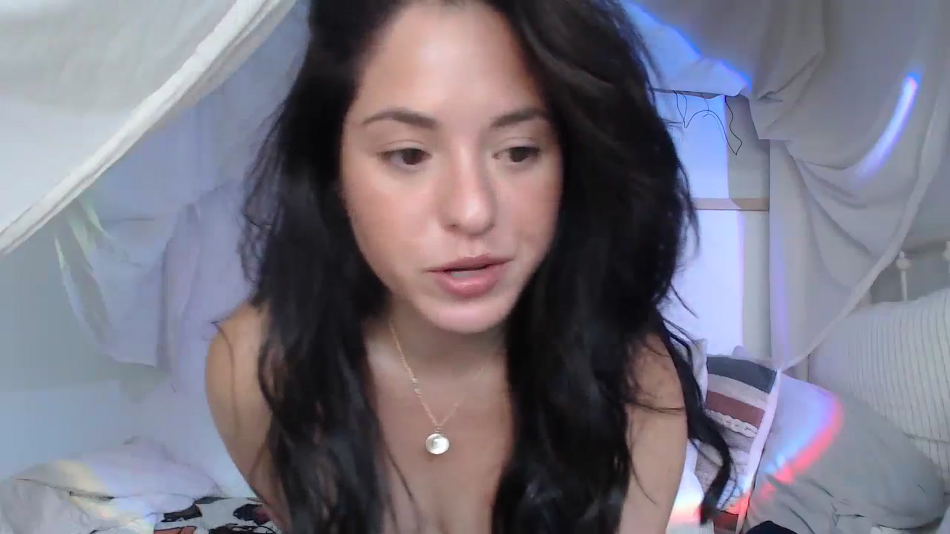 Gallery image thumbnail from CaItlinnn_'s myfreecams stream on, 09/15/2023, 15:11 image 14 of 20