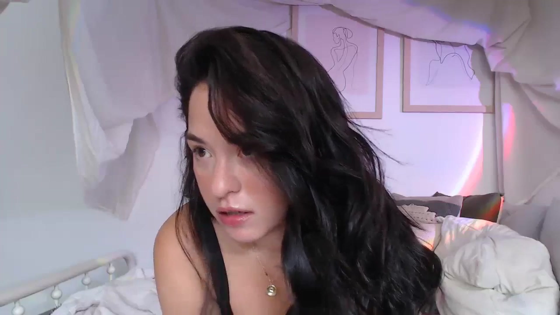 Gallery image thumbnail from CaItlinnn_'s myfreecams stream on, 09/16/2023, 16:07 image 4 of 20