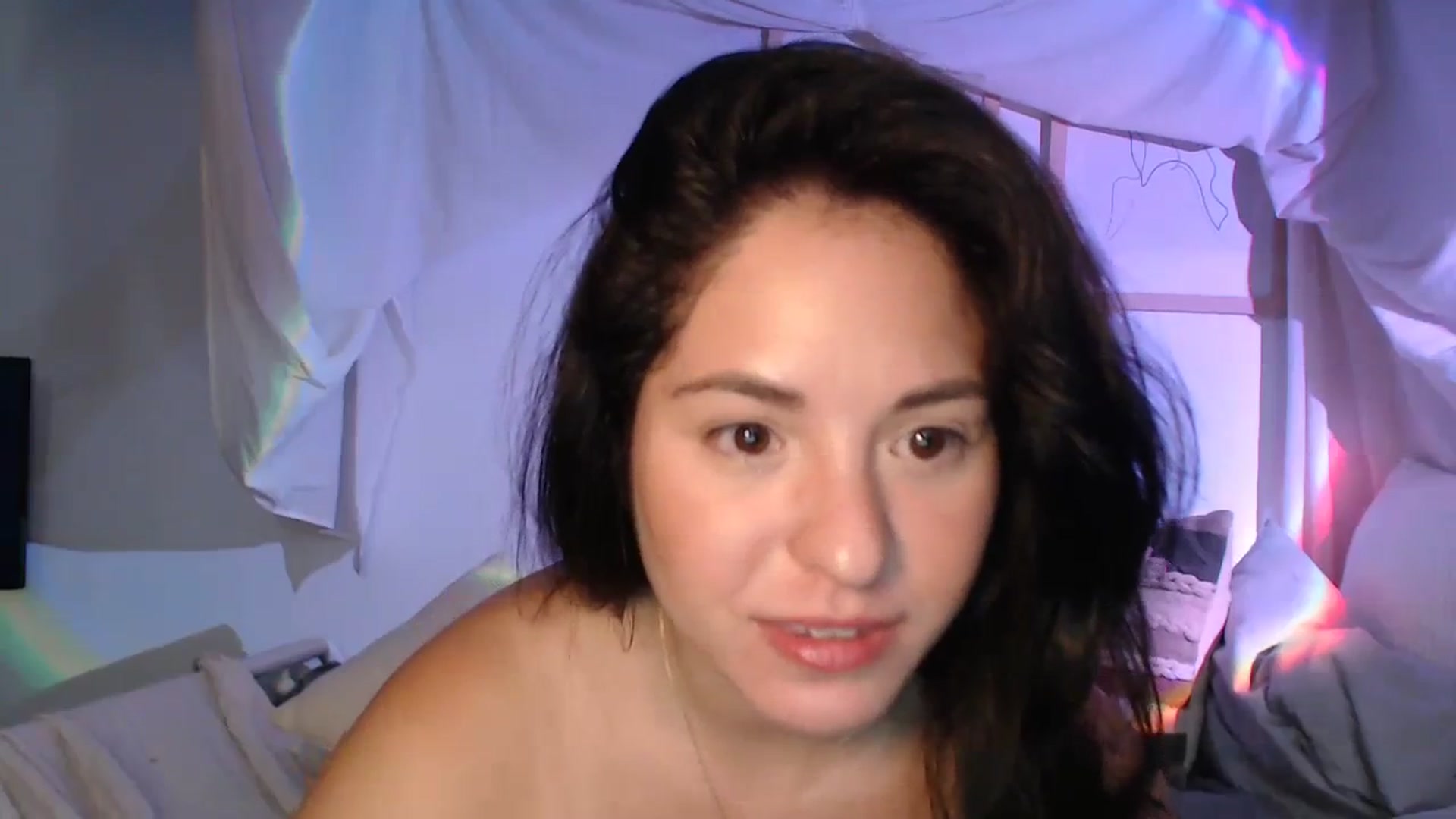 Gallery image thumbnail from CaItlinnn_'s myfreecams stream on, 09/19/2023, 06:43 image 13 of 20