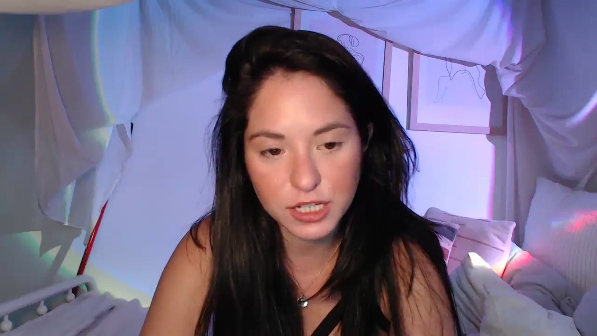 Gallery image thumbnail from CaItlinnn_'s myfreecams stream on, 09/21/2023, 01:09 image 15 of 20