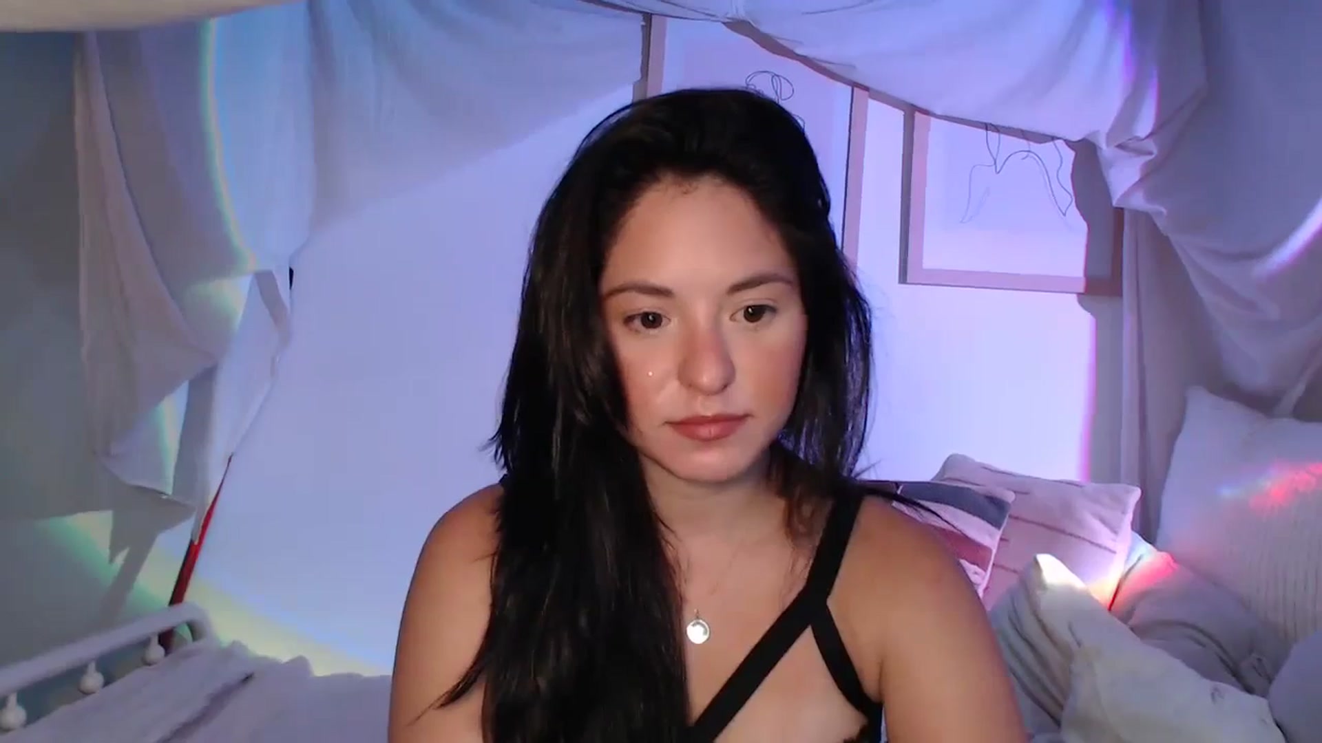 Gallery image thumbnail from CaItlinnn_'s myfreecams stream on, 09/21/2023, 01:09 image 11 of 20