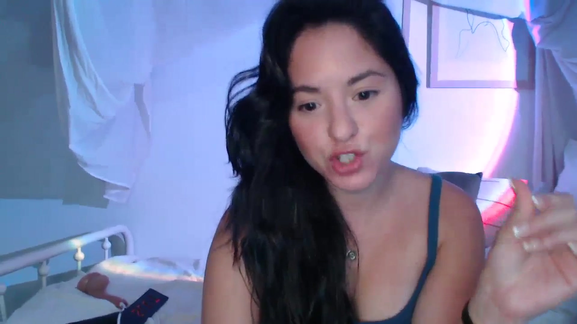 Gallery image thumbnail from CaItlinnn_'s myfreecams stream on, 09/27/2023, 01:28 image 2 of 20