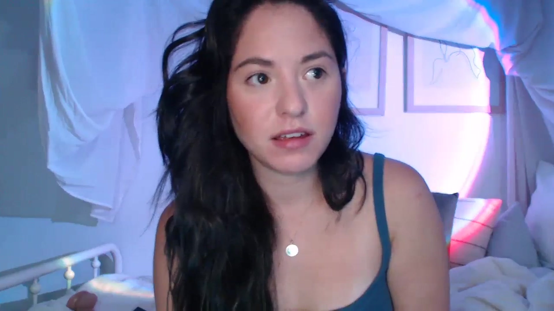 Gallery image thumbnail from CaItlinnn_'s myfreecams stream on, 09/27/2023, 01:28 image 3 of 20