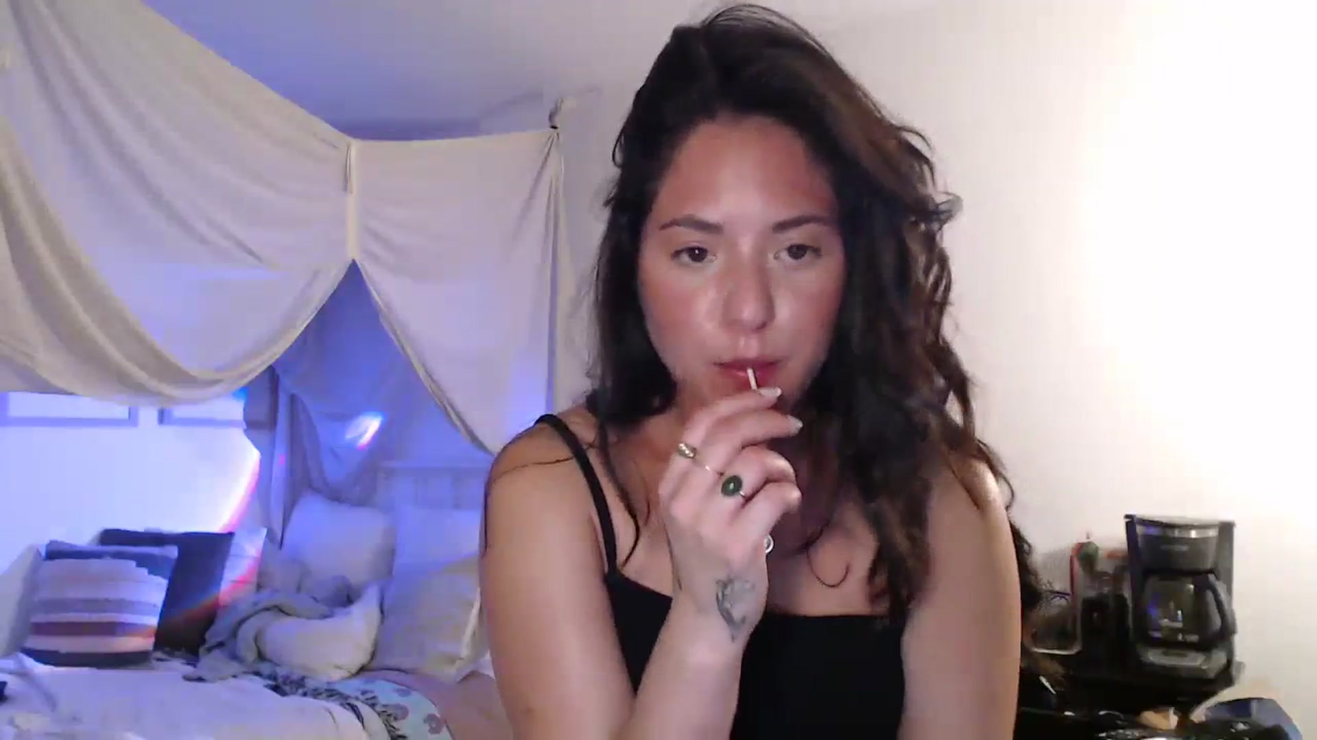 Gallery image thumbnail from CaItlinnn_'s myfreecams stream on, 10/12/2023, 01:33 image 9 of 20