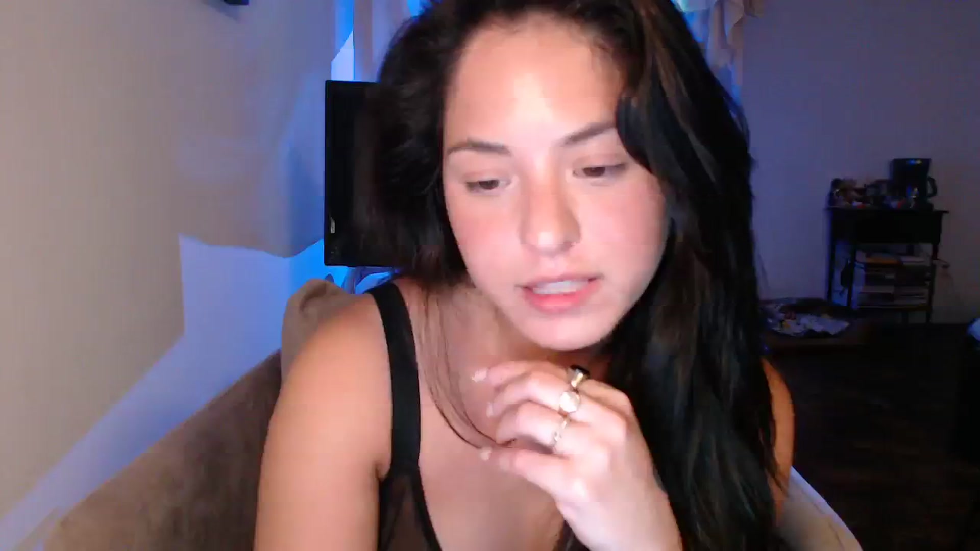 Gallery image thumbnail from CaItlinnn_'s myfreecams stream on, 10/23/2023, 01:12 image 16 of 20