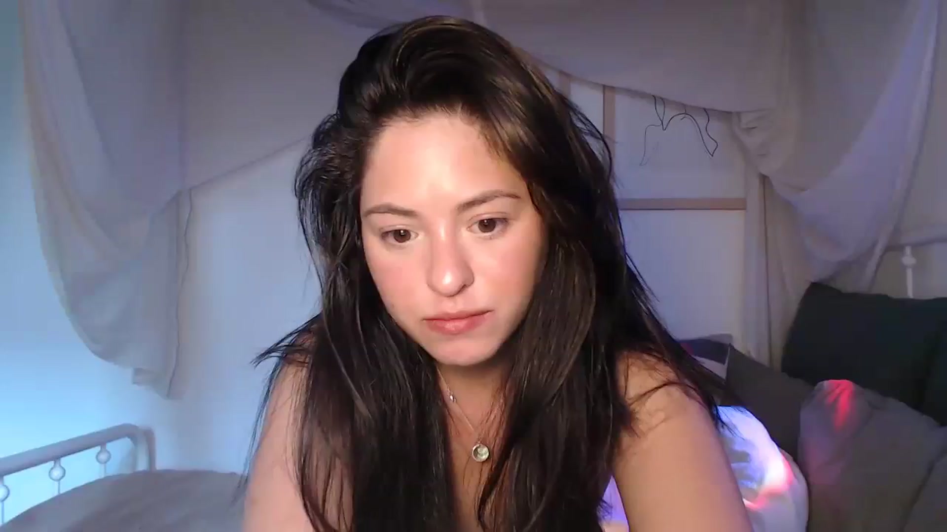 Gallery image thumbnail from CaItlinnn_'s myfreecams stream on, 12/16/2023, 19:02 image 6 of 20