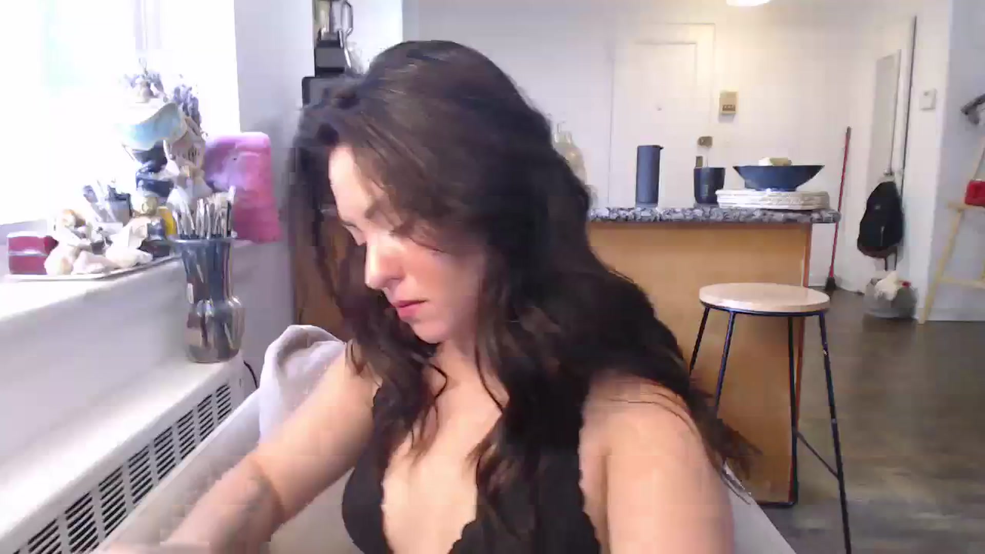 Gallery image thumbnail from CaItlinnn_'s myfreecams stream on, 01/07/2024, 17:42 image 13 of 20