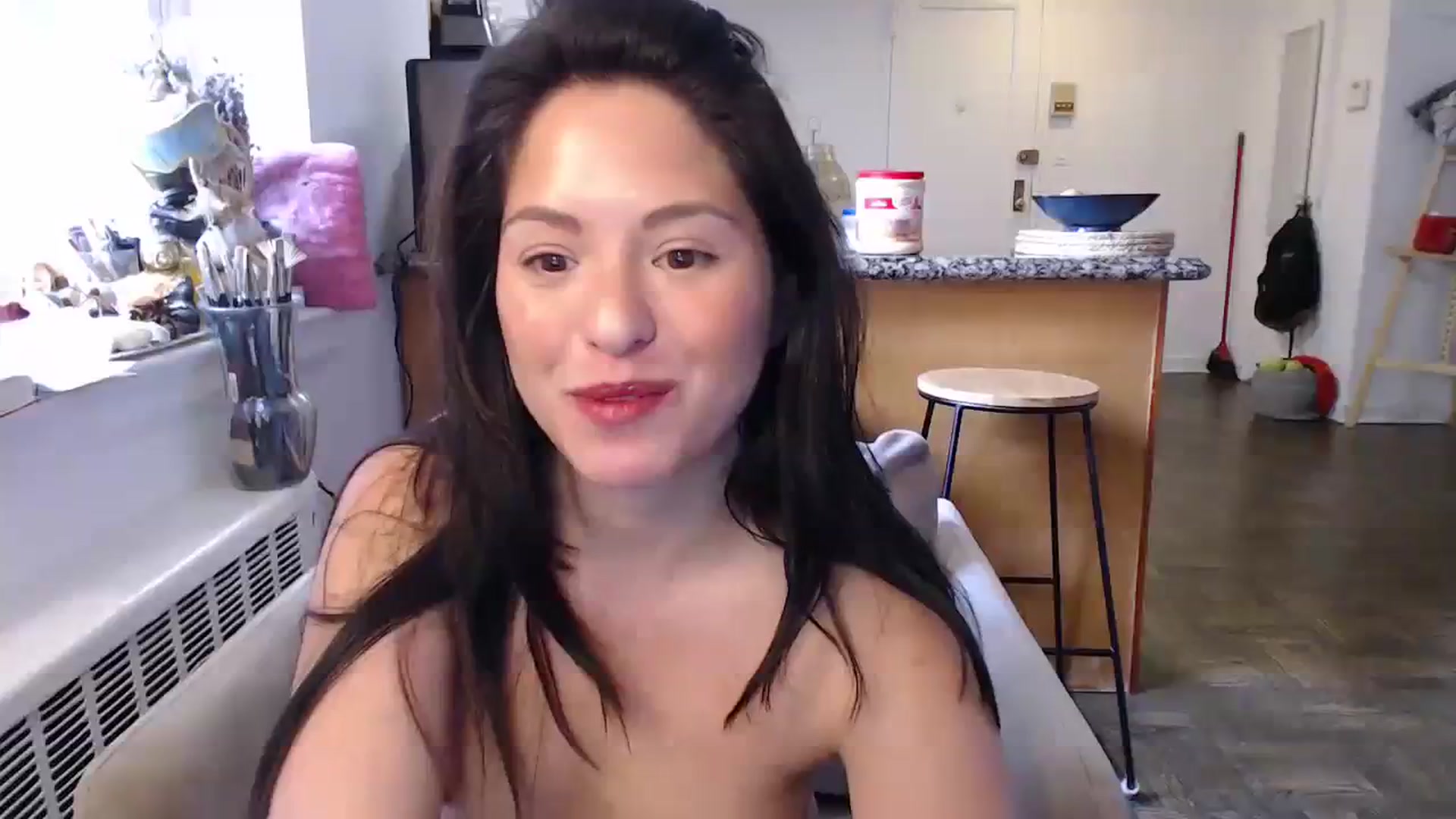 Gallery image thumbnail from CaItlinnn_'s myfreecams stream on, 01/15/2024, 17:49 image 1 of 20
