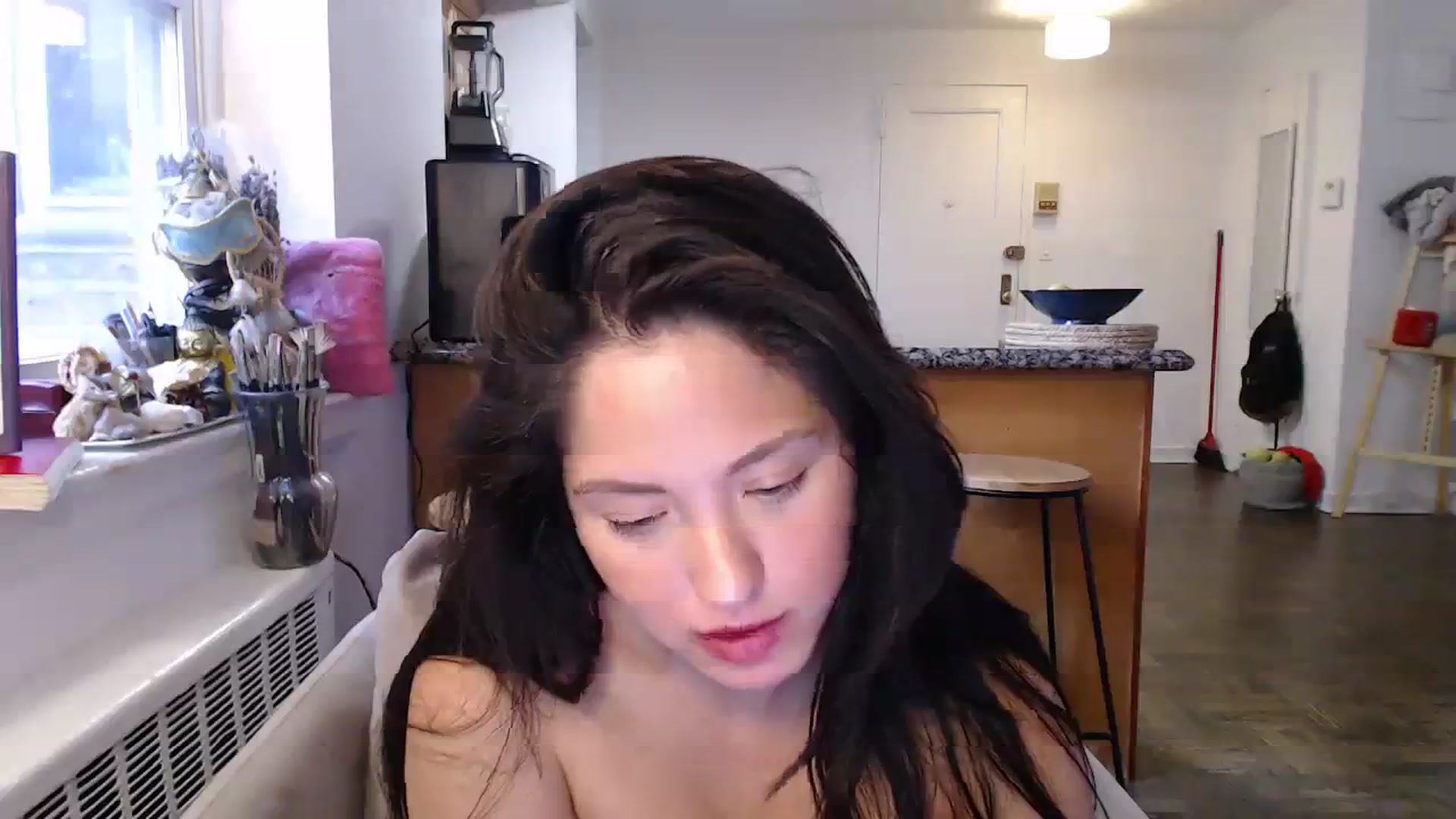Gallery image thumbnail from CaItlinnn_'s myfreecams stream on, 01/15/2024, 19:38 image 19 of 20