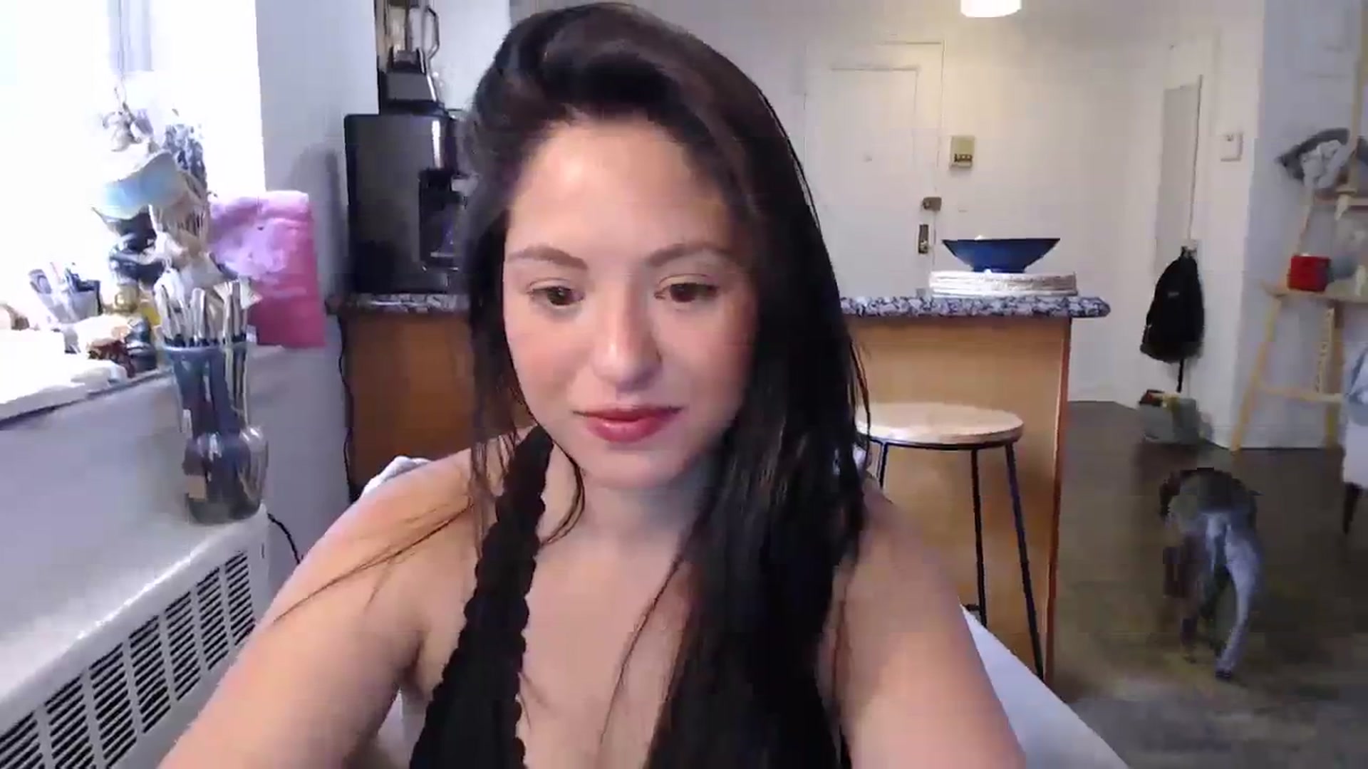 Gallery image thumbnail from CaItlinnn_'s myfreecams stream on, 01/18/2024, 18:28 image 13 of 20