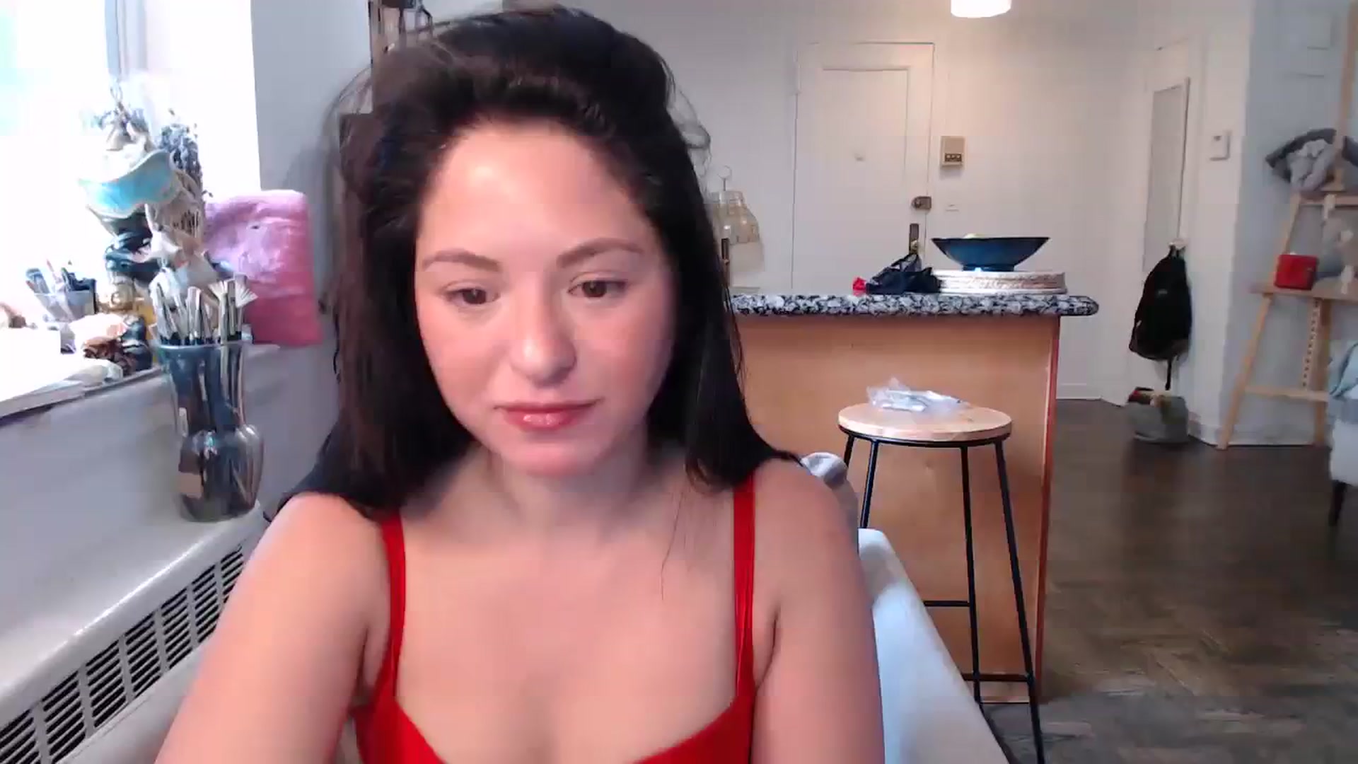 Gallery image thumbnail from CaItlinnn_'s myfreecams stream on, 01/18/2024, 19:25 image 1 of 20