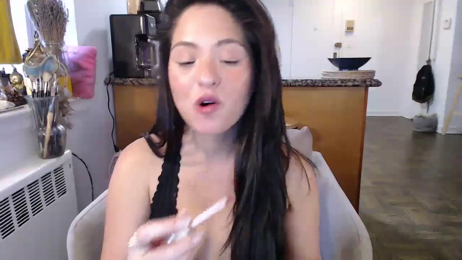 Gallery image thumbnail from CaItlinnn_'s myfreecams stream on, 01/24/2024, 17:17 image 20 of 20
