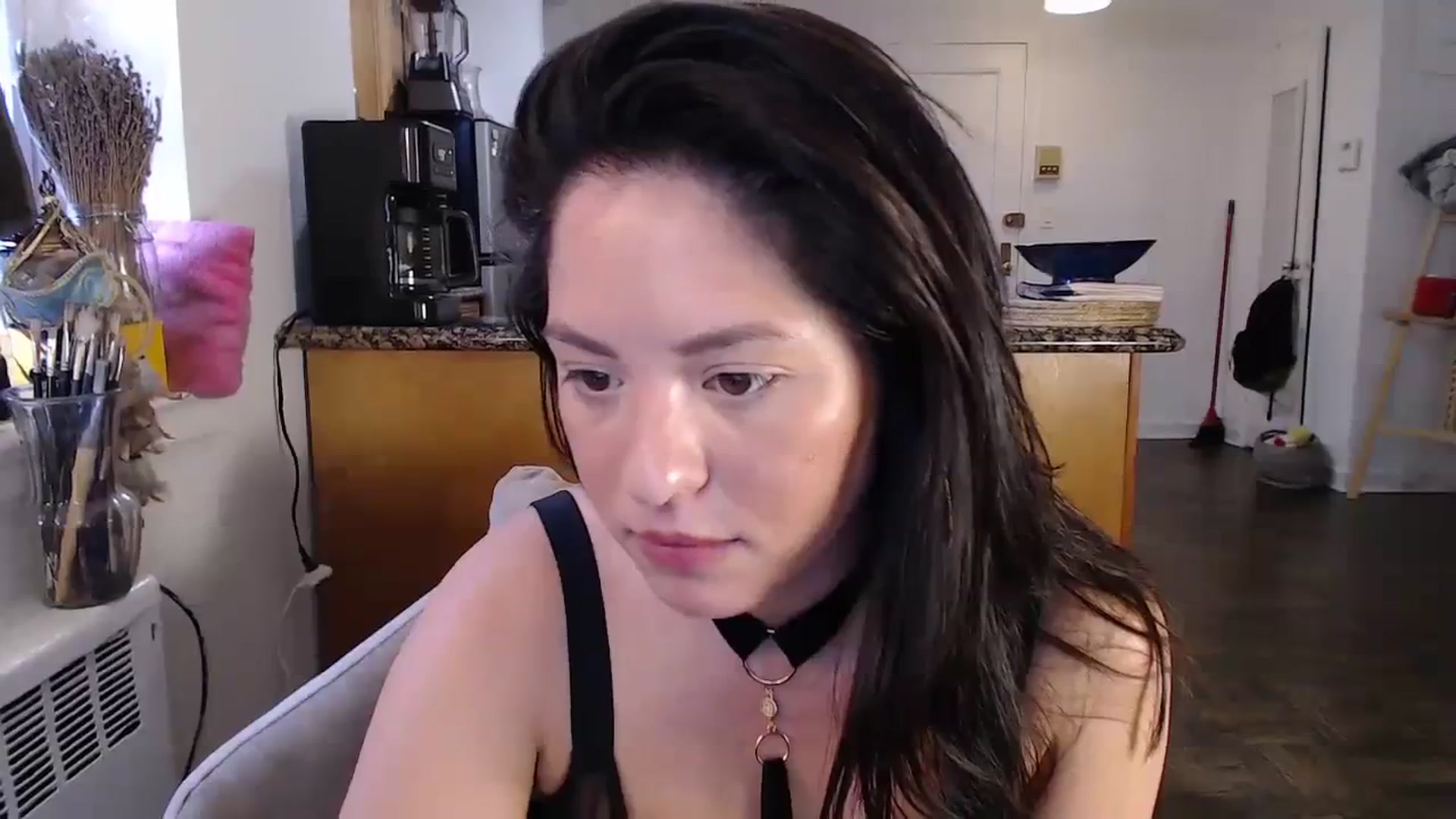 Gallery image thumbnail from CaItlinnn_'s myfreecams stream on, 01/26/2024, 17:10 image 8 of 20