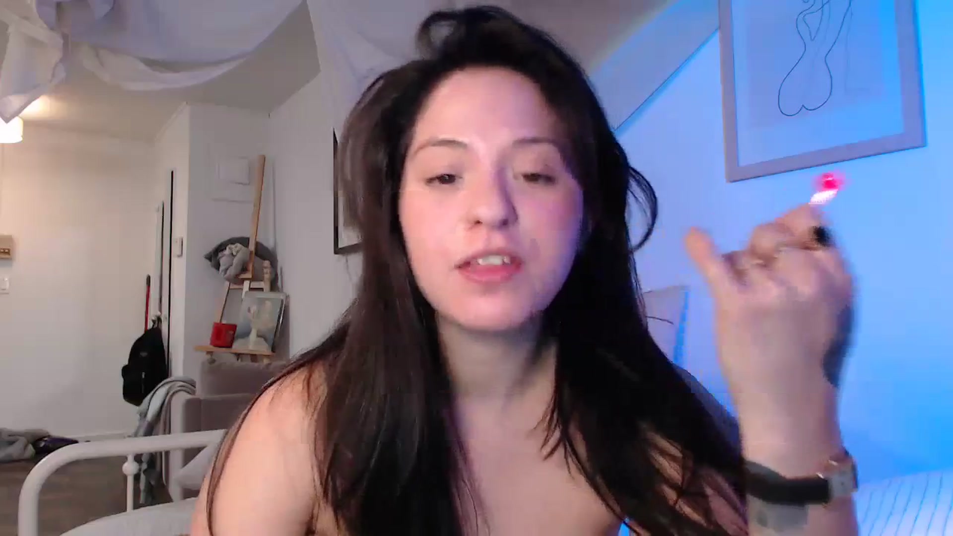 Gallery image thumbnail from CaItlinnn_'s myfreecams stream on, 02/02/2024, 18:43 image 17 of 20