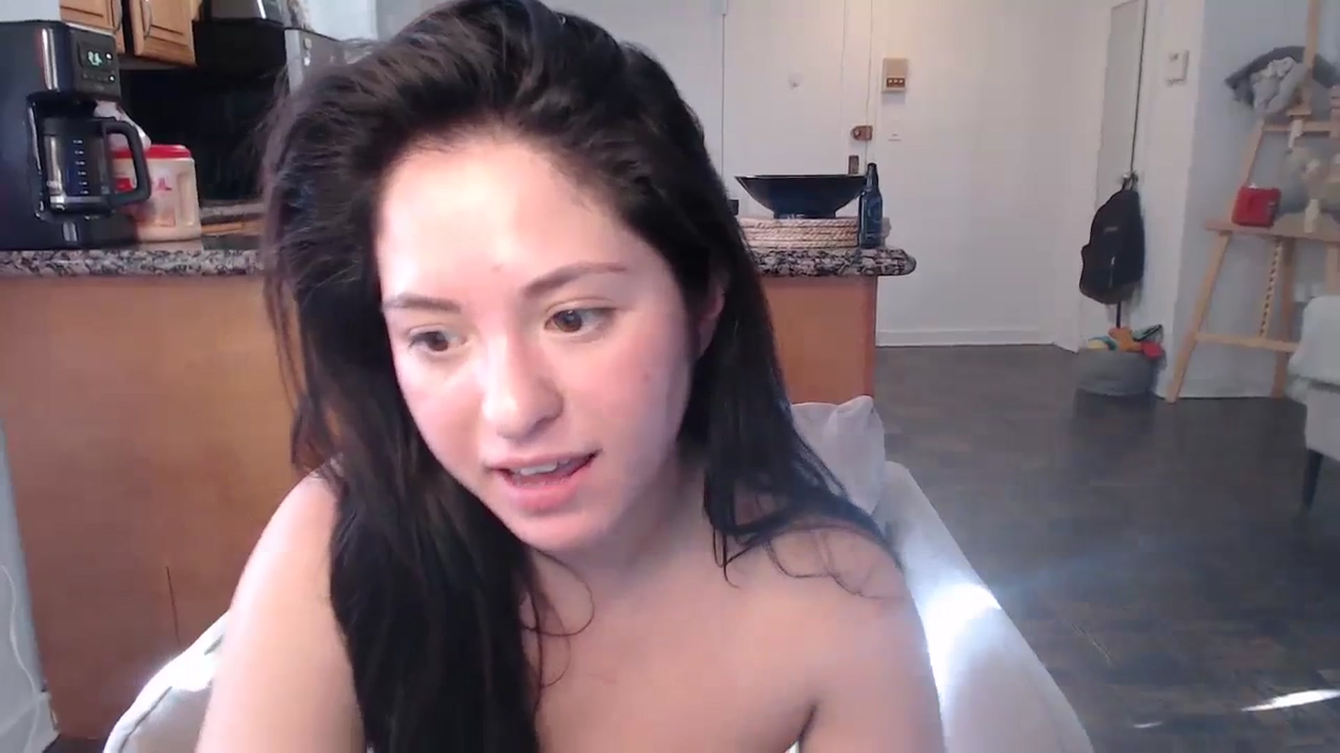 Gallery image thumbnail from CaItlinnn_'s myfreecams stream on, 02/04/2024, 17:18 image 18 of 20