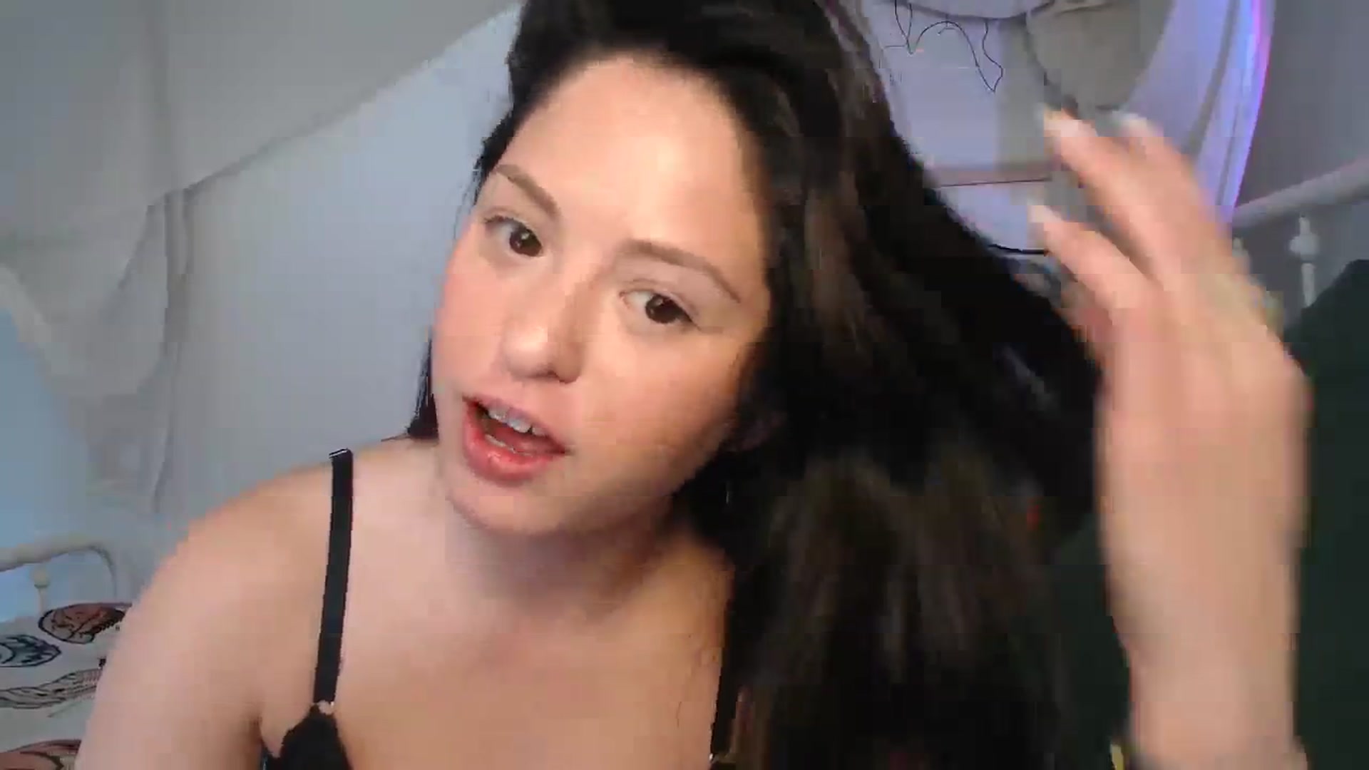 Gallery image thumbnail from CaItlinnn_'s myfreecams stream on, 03/11/2024, 17:41 image 9 of 20
