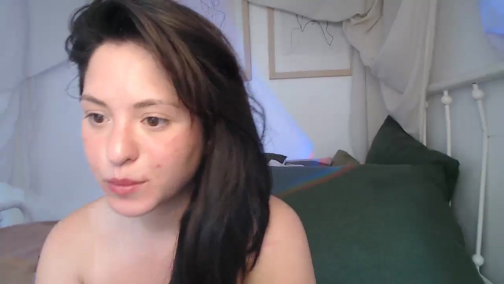 Gallery image thumbnail from CaItlinnn_'s myfreecams stream on, 03/30/2024, 16:25 image 19 of 20
