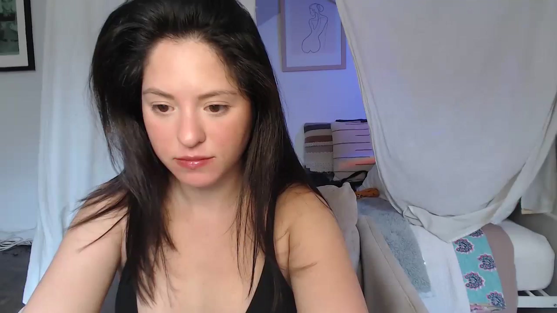 Gallery image thumbnail from CaItlinnn_'s myfreecams stream on, 04/05/2024, 16:29 image 7 of 20