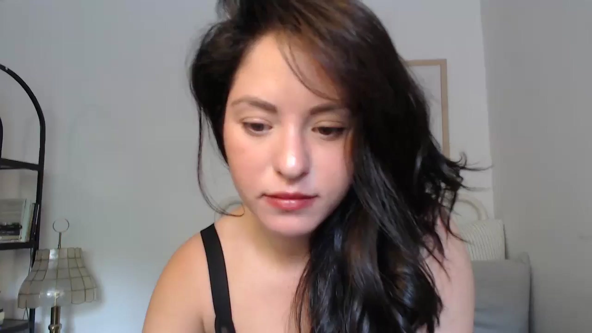 Gallery image thumbnail from CaItlinnn_'s myfreecams stream on, 05/08/2024, 16:26 image 1 of 20