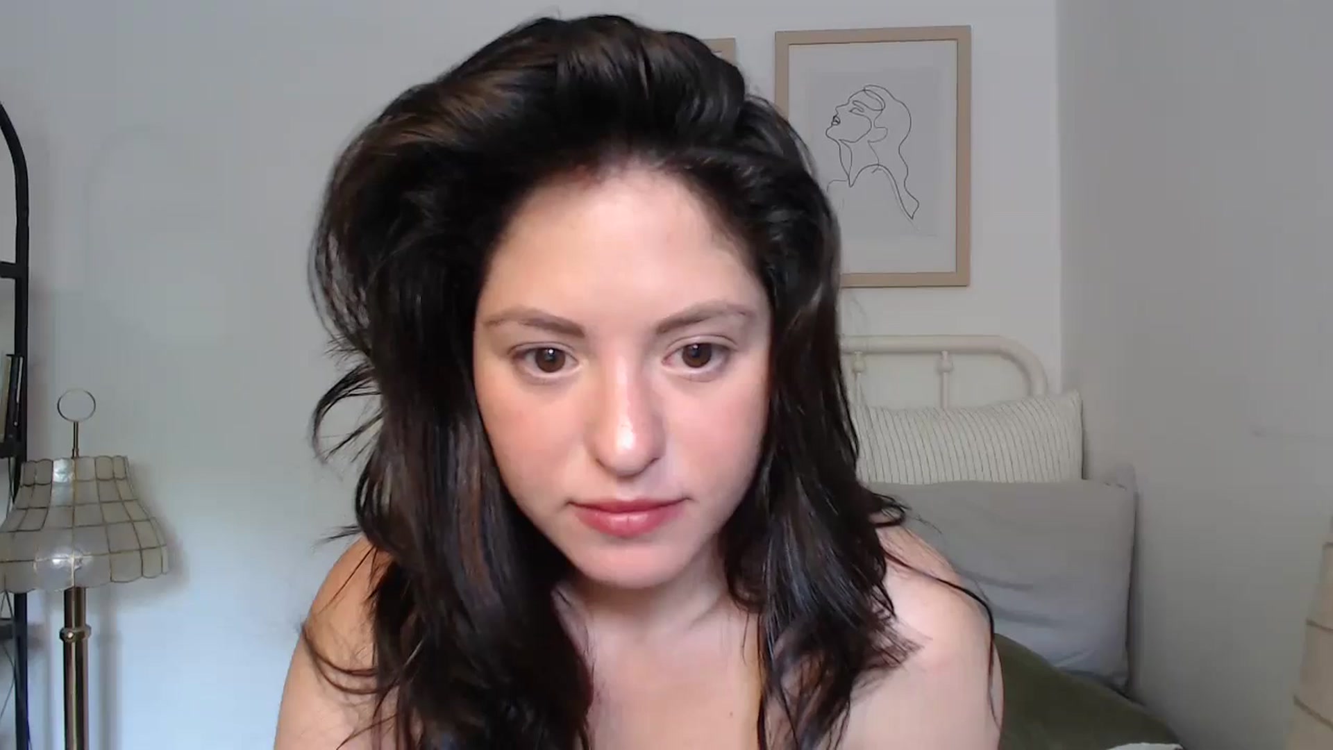 Gallery image thumbnail from CaItlinnn_'s myfreecams stream on, 05/08/2024, 16:26 image 11 of 20