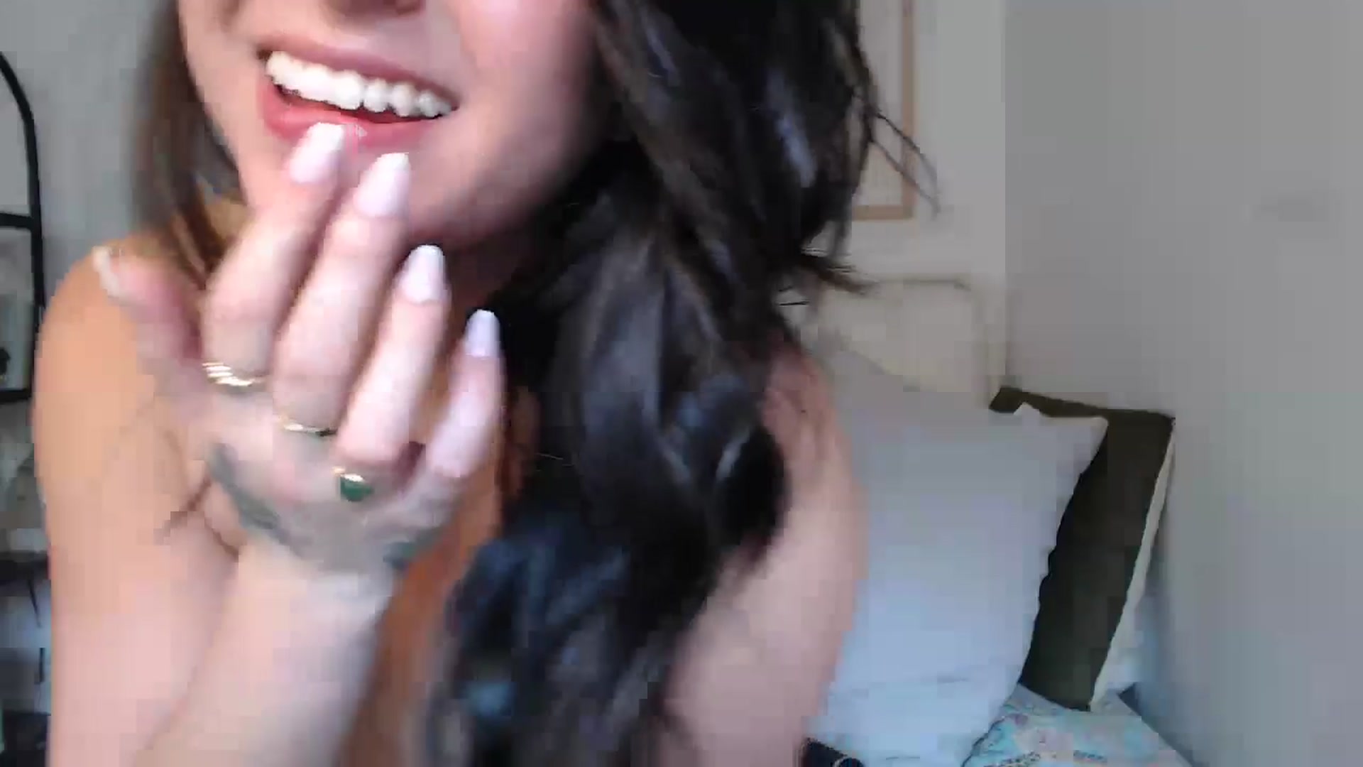 Gallery image thumbnail from CaItlinnn_'s myfreecams stream on, 05/10/2024, 15:55 image 17 of 20