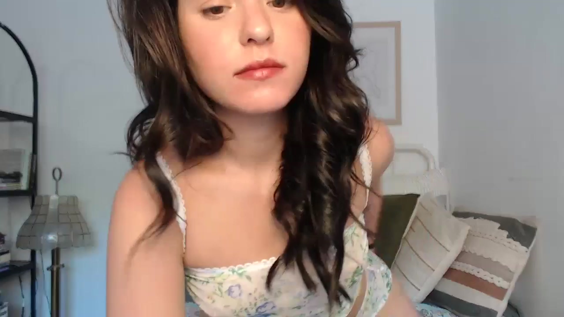 Gallery image thumbnail from CaItlinnn_'s myfreecams stream on, 05/11/2024, 16:44 image 1 of 20