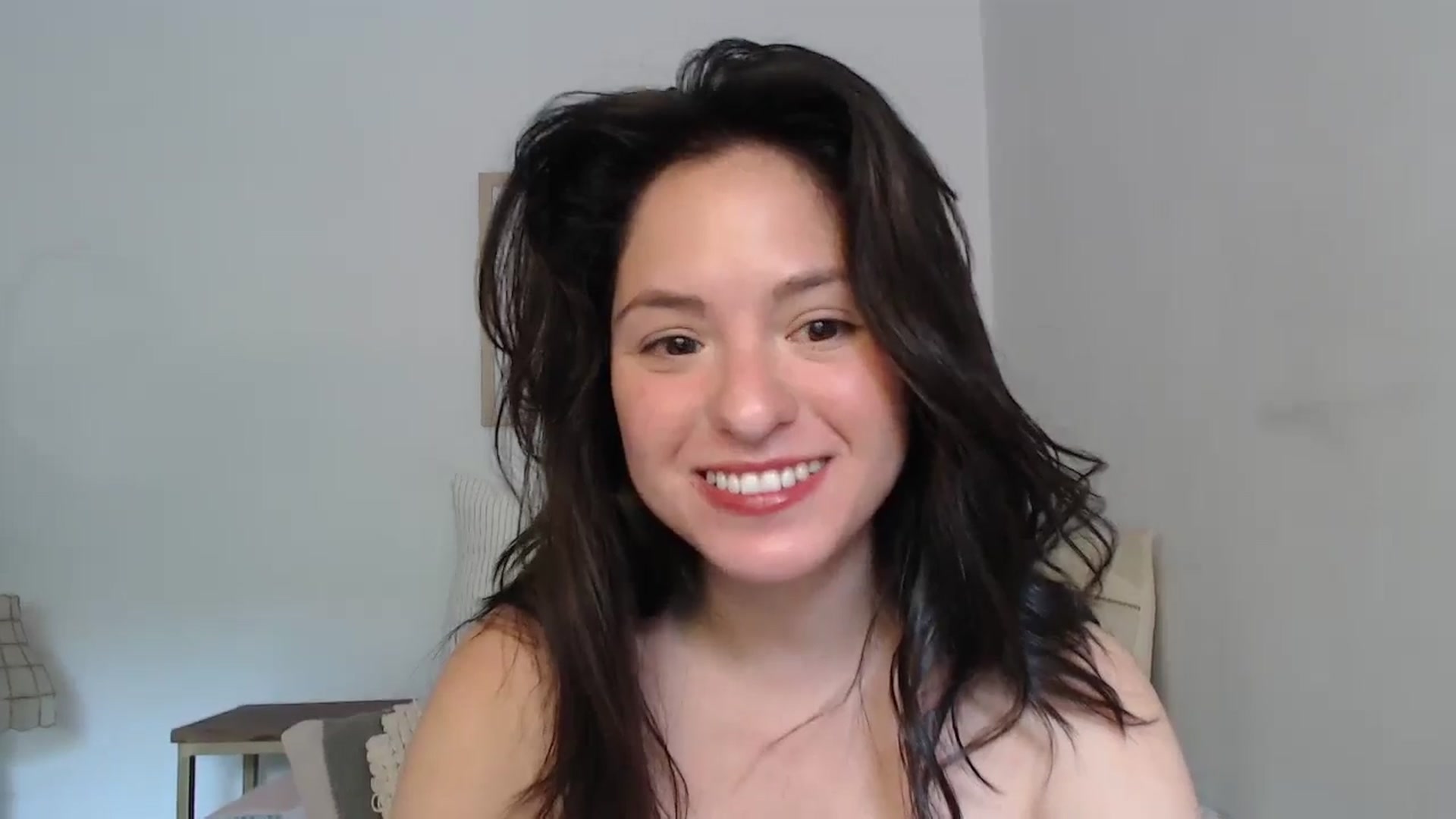 Gallery image thumbnail from CaItlinnn_'s myfreecams stream on, 05/18/2024, 16:44 image 15 of 20