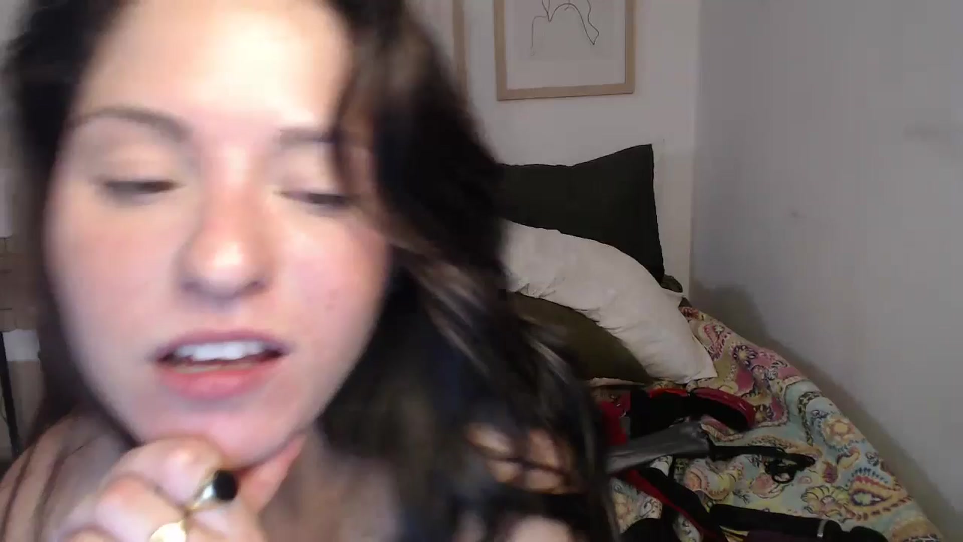 Gallery image thumbnail from CaItlinnn_'s myfreecams stream on, 06/05/2024, 02:27 image 16 of 20