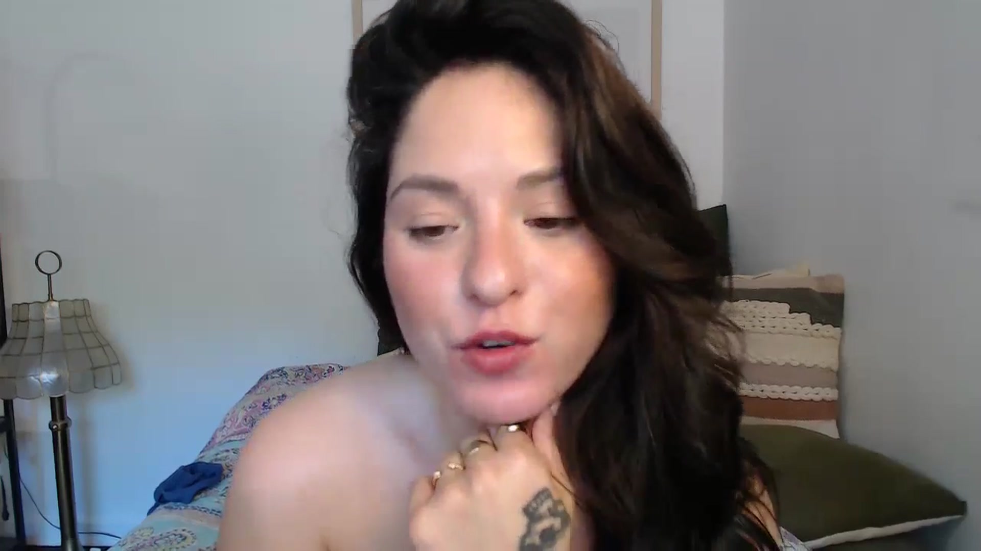 Gallery image thumbnail from CaItlinnn_'s myfreecams stream on, 06/15/2024, 15:40 image 20 of 20