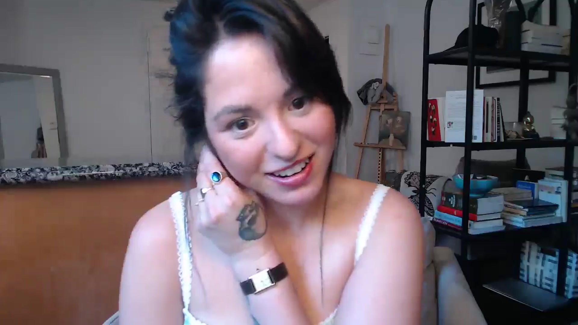 Gallery image thumbnail from CaItlinnn_'s myfreecams stream on, 06/18/2024, 19:34 image 16 of 20
