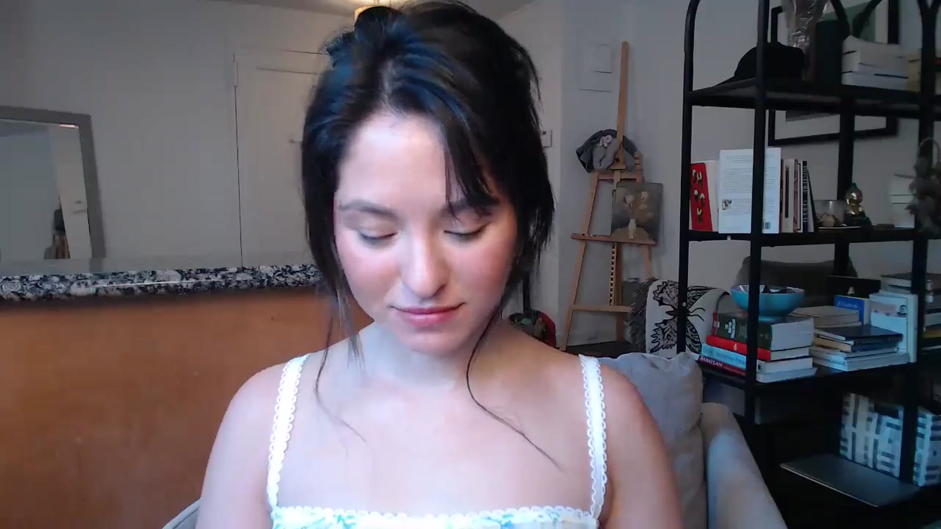 Gallery image thumbnail from CaItlinnn_'s myfreecams stream on, 06/18/2024, 19:34 image 14 of 20