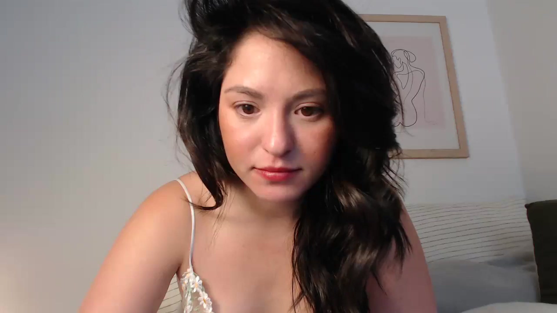 Gallery image thumbnail from CaItlinnn_'s myfreecams stream on, 07/02/2024, 17:29 image 9 of 20