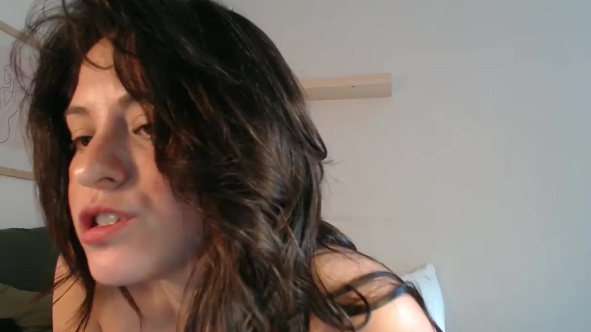Gallery image thumbnail from CaItlinnn_'s myfreecams stream on, 07/13/2024, 17:45 image 20 of 20