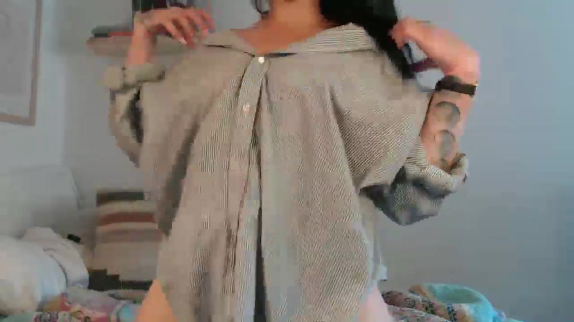 Gallery image thumbnail from CaItlinnn_'s myfreecams stream on, 07/21/2024, 15:32 image 14 of 20