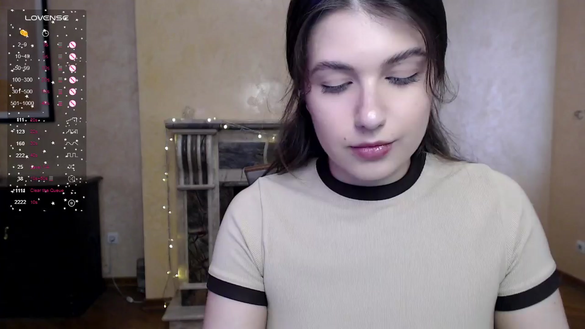 Gallery image thumbnail from CaLLmeJane_'s myfreecams stream on, 03/31/2024, 11:32 image 15 of 20