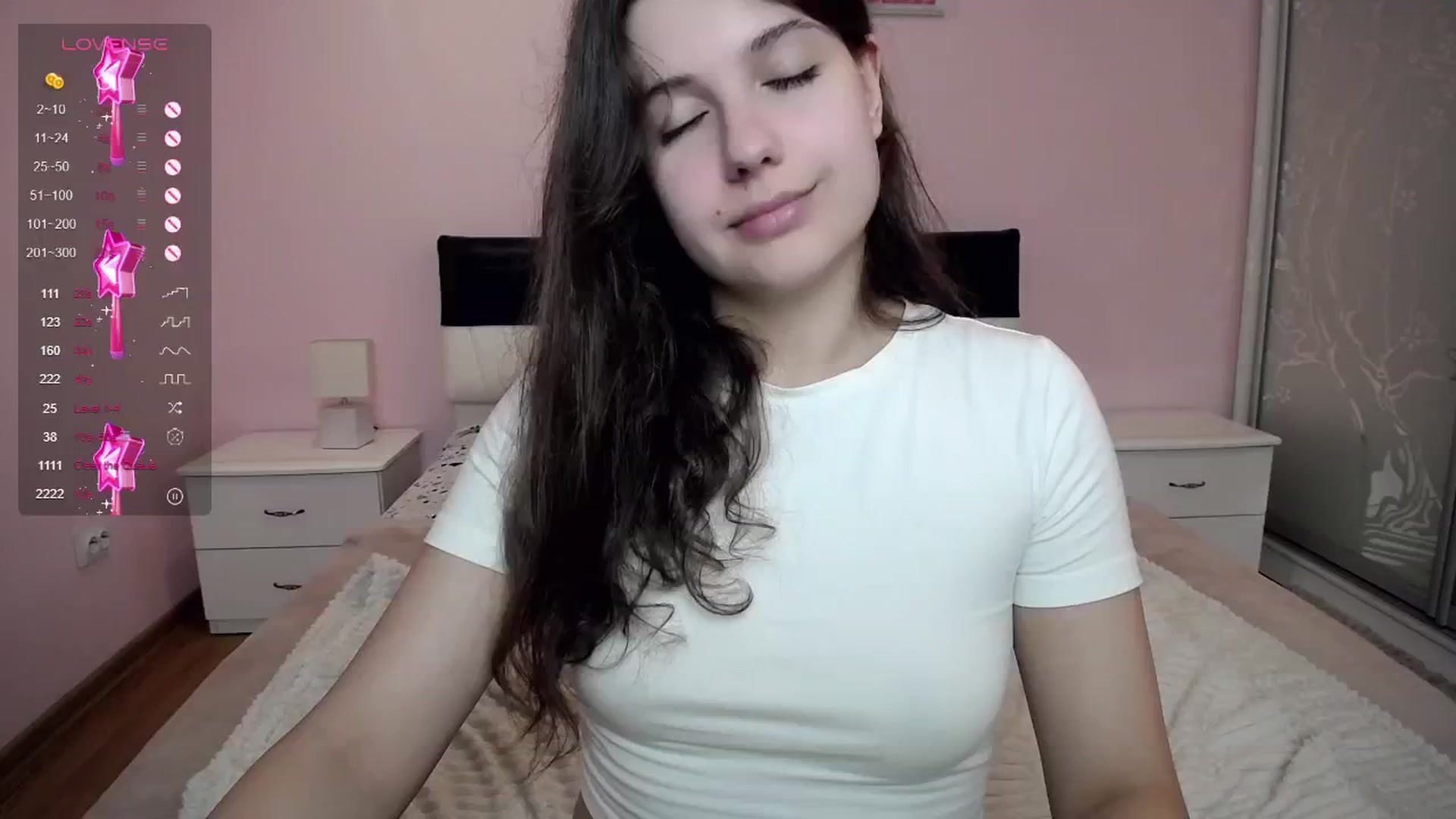 Gallery image thumbnail from CaLLmeJane_'s myfreecams stream on, 07/10/2024, 20:03 image 15 of 20