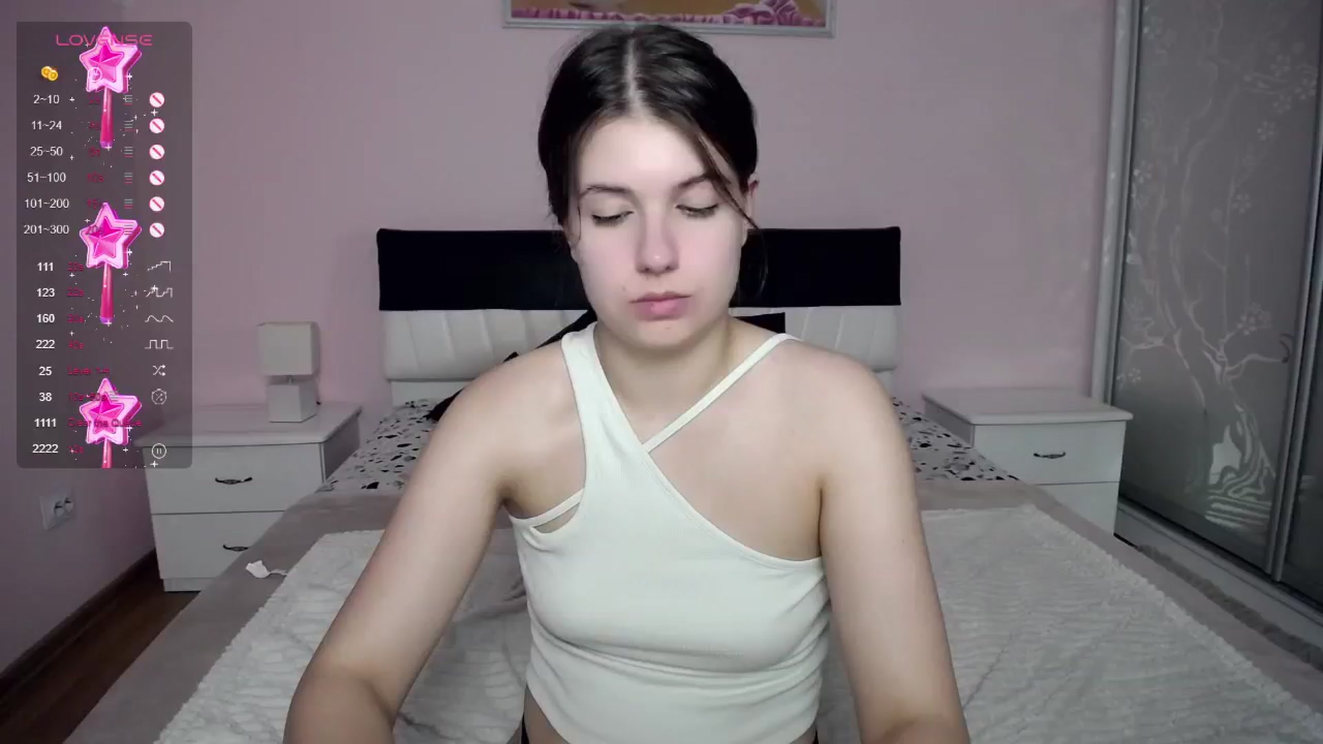 Gallery image thumbnail from CaLLmeJane_'s myfreecams stream on, 07/11/2024, 20:04 image 3 of 20