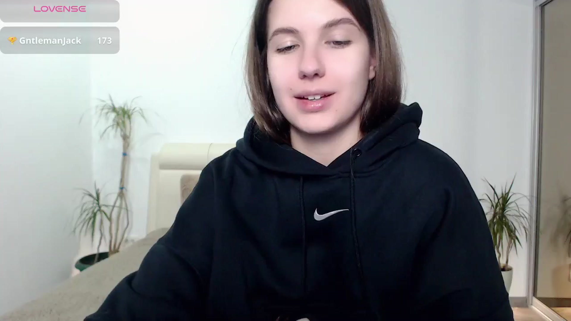 Gallery image thumbnail from CaLLmeJane_'s myfreecams stream on, 10/17/2024, 24:54 image 7 of 20