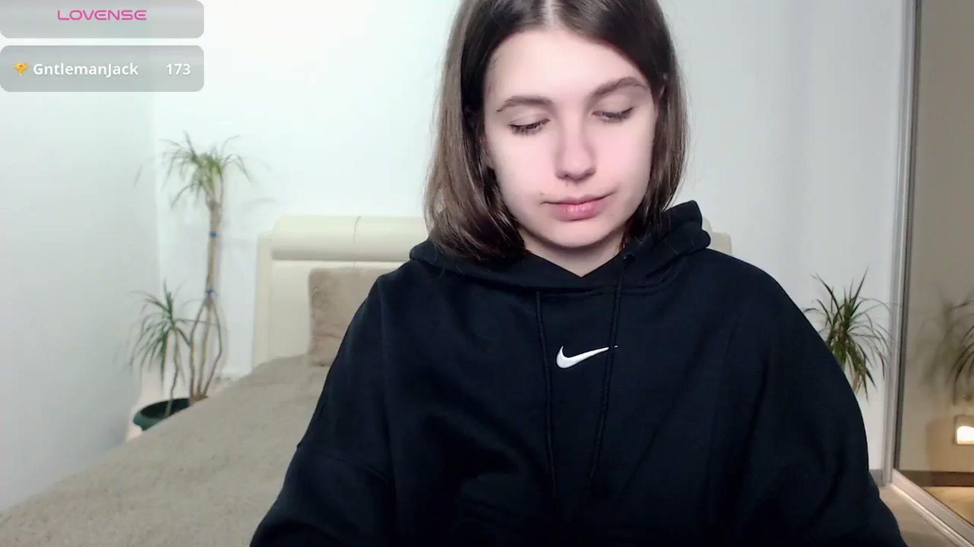 Gallery image thumbnail from CaLLmeJane_'s myfreecams stream on, 10/17/2024, 24:54 image 13 of 20