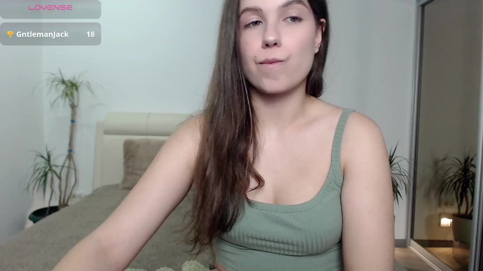 Gallery image thumbnail from CaLLmeJane_'s myfreecams stream on, 10/17/2024, 16:46 image 2 of 20