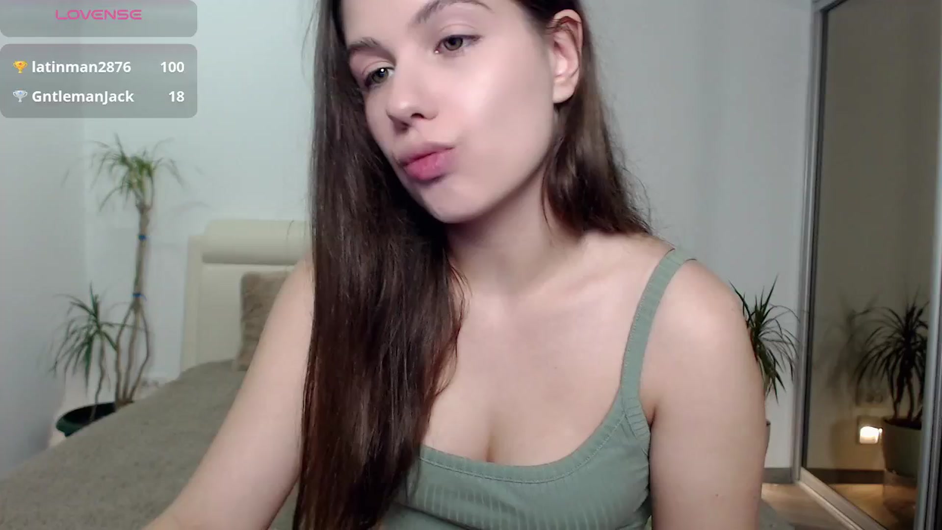 Gallery image thumbnail from CaLLmeJane_'s myfreecams stream on, 10/17/2024, 16:46 image 6 of 20