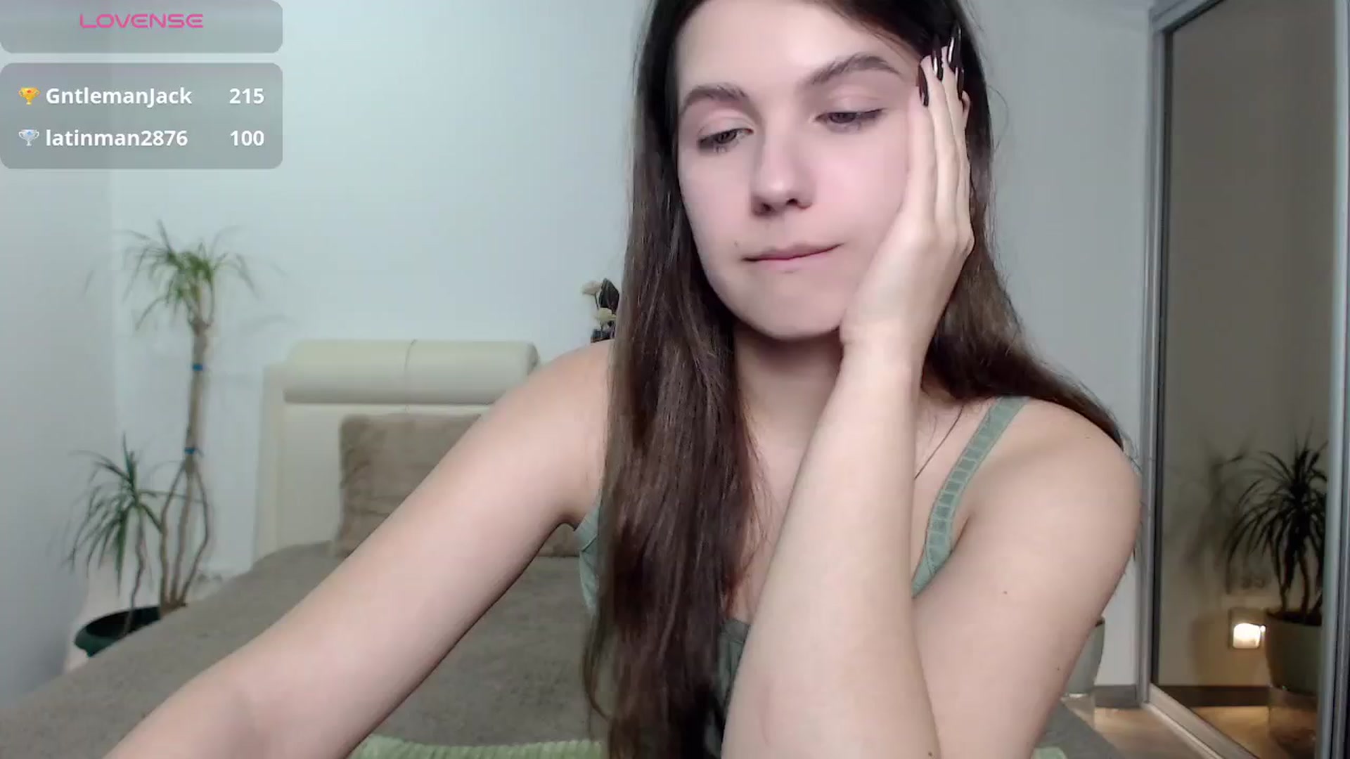 Gallery image thumbnail from CaLLmeJane_'s myfreecams stream on, 10/17/2024, 18:30 image 11 of 20