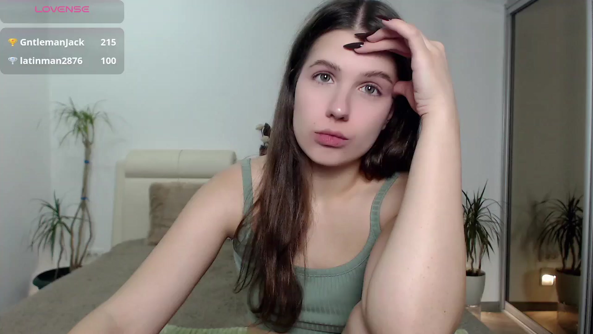 Gallery image thumbnail from CaLLmeJane_'s myfreecams stream on, 10/17/2024, 18:30 image 1 of 20