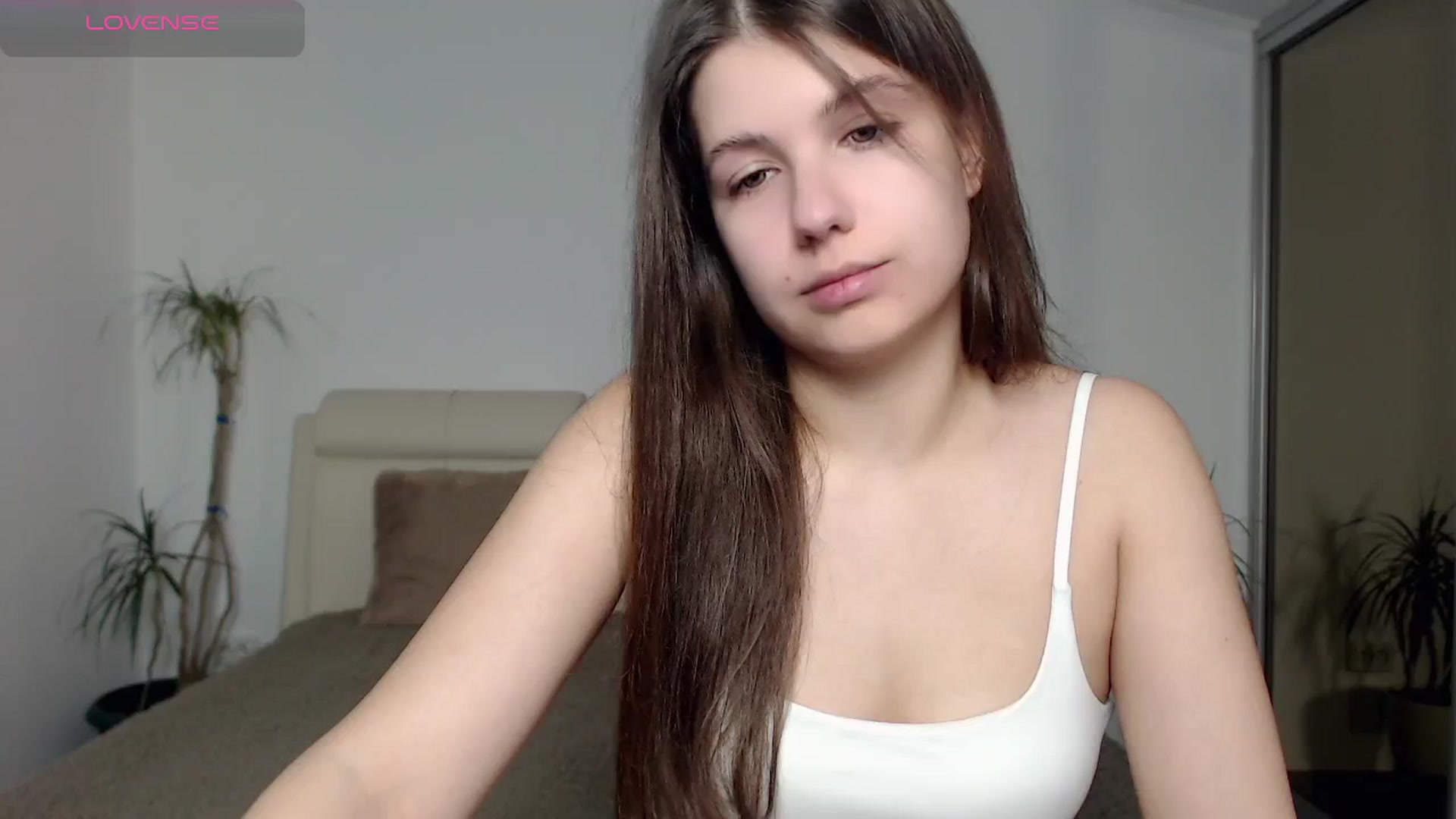 Gallery image thumbnail from CaLLmeJane_'s myfreecams stream on, 10/18/2024, 14:03 image 5 of 20