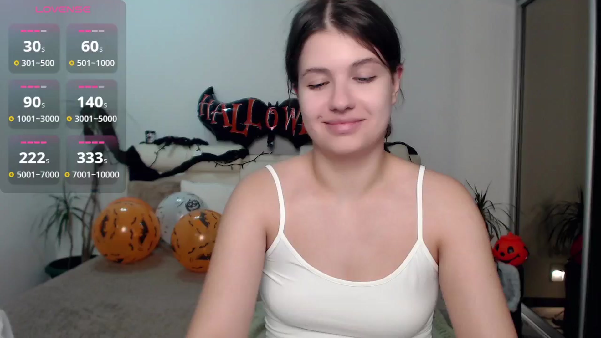 Gallery image thumbnail from CaLLmeJane_'s myfreecams stream on, 10/27/2024, 10:37 image 15 of 20